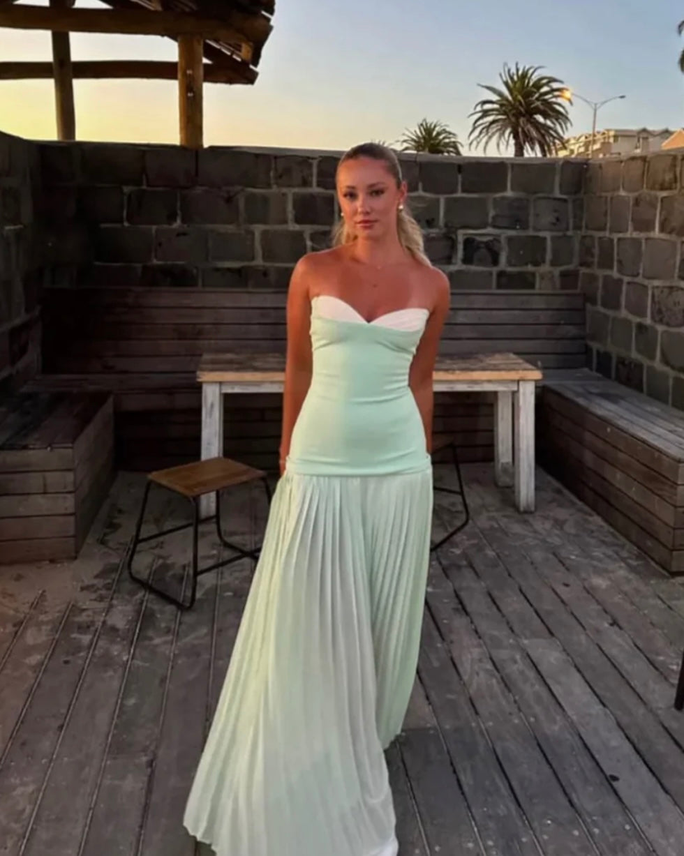 She Is Olla Nicolette Dress