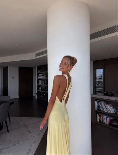 Ance Gria Rosa Gown