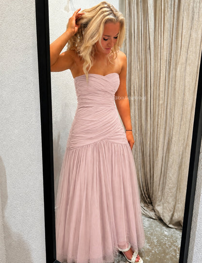 Vintage Vera Wang Amara Gown