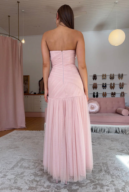 SALE - Vintage Vera Wang Amara Gown