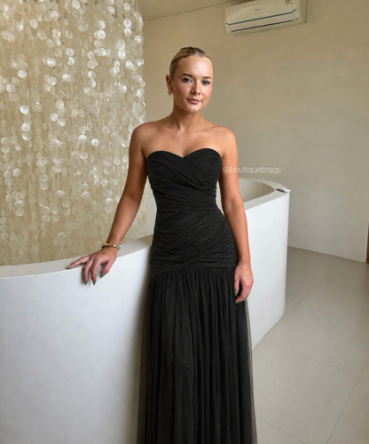 Vintage Vera Wang Amara Gown